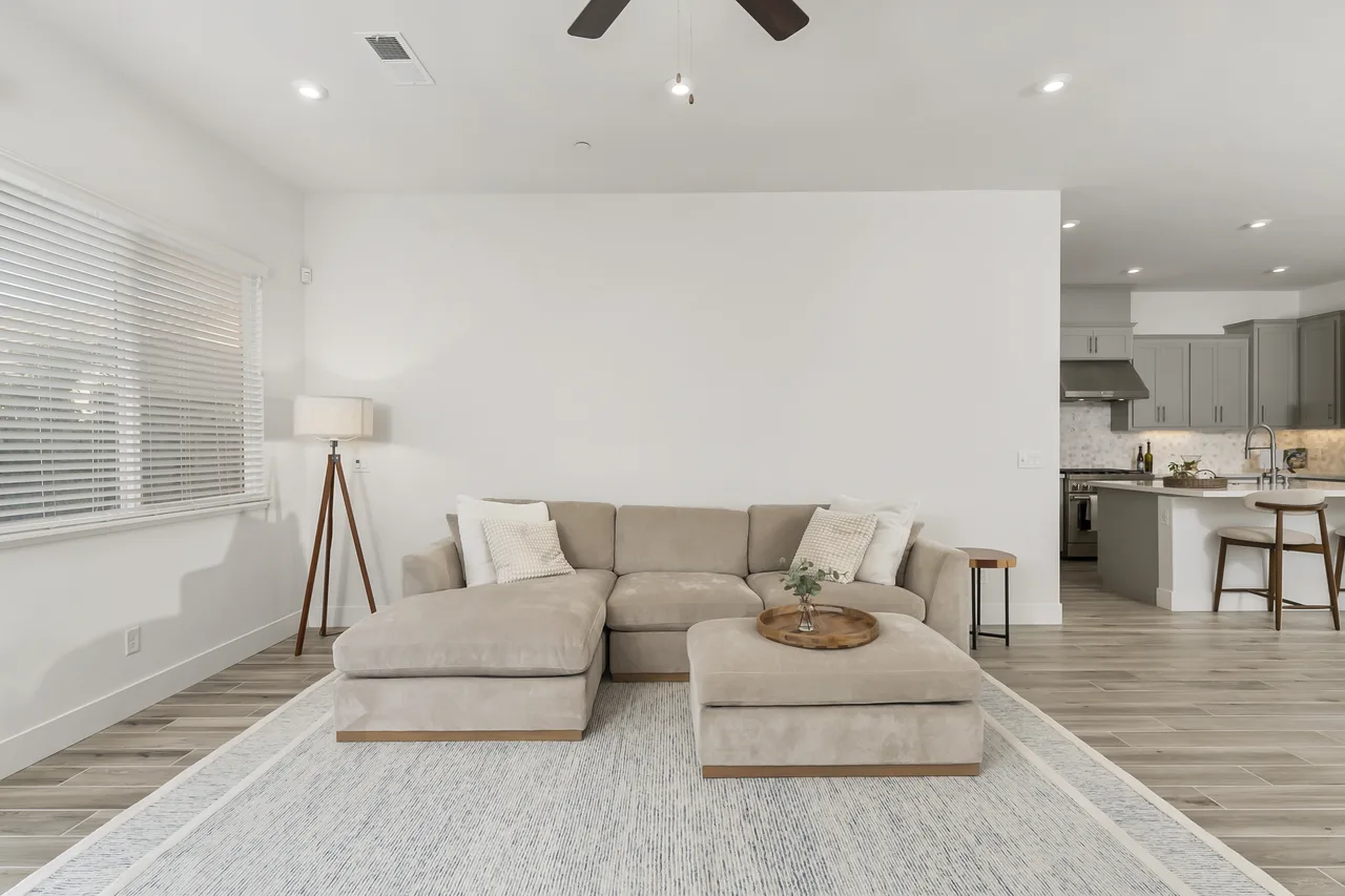 Floor Plan & Room Renders sample 3