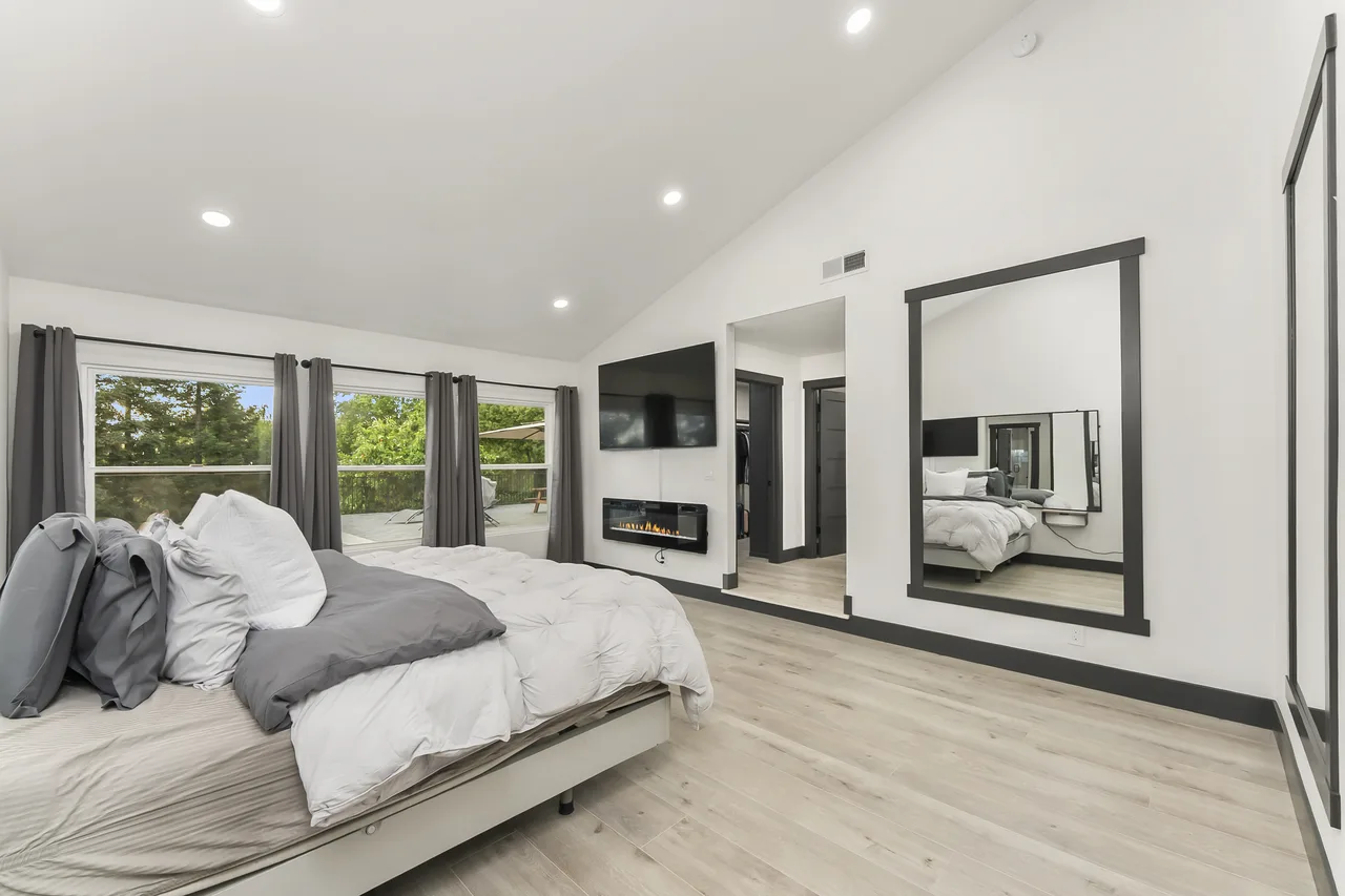 Floor Plan & Room Renders sample 4